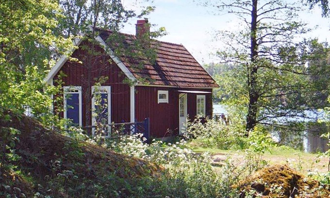 Tvetaryd Casa | 4 person holiday home in TVING