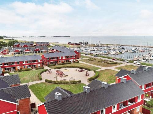 Lemvig Apartamento | 4 person holiday home on a holiday park in Lemvig