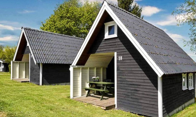 Middelfart Casa | 4 Person Holiday Park Home in Asperup