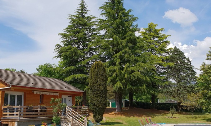 Beynat Chalet De Esquí | Chalet privado clasificado 4 * piscina climatizada, en Lac de Miel