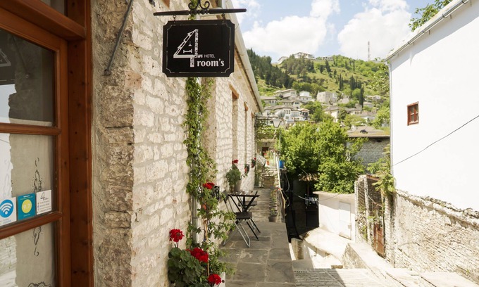 Gjirokaster Hotel | 4 Rooms Hotel