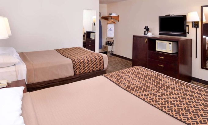 Atlantic Hotel | 4 Rooms w/ Complimentary Breakfast & Kitchenette – Perfect for One-Night Stays