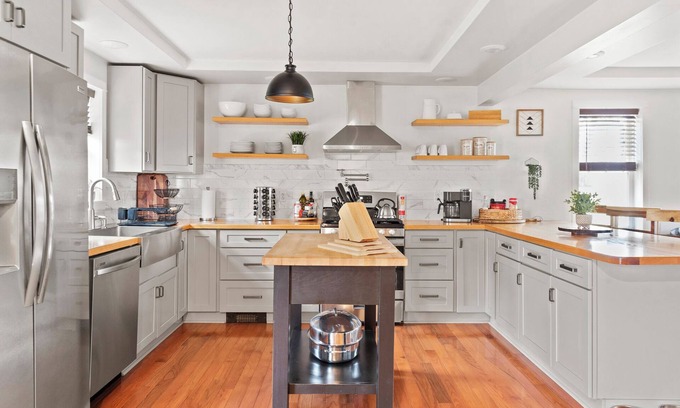 Great Valley Casa | 4 Seasons of Fun, Ellicottville house that sleeps 16!