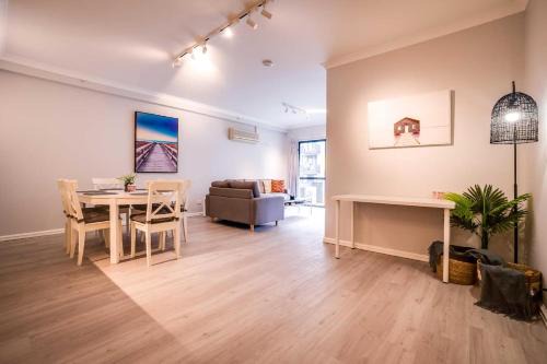 East Perth Apartamento | 4 So Much More Family Apt 2br Parking