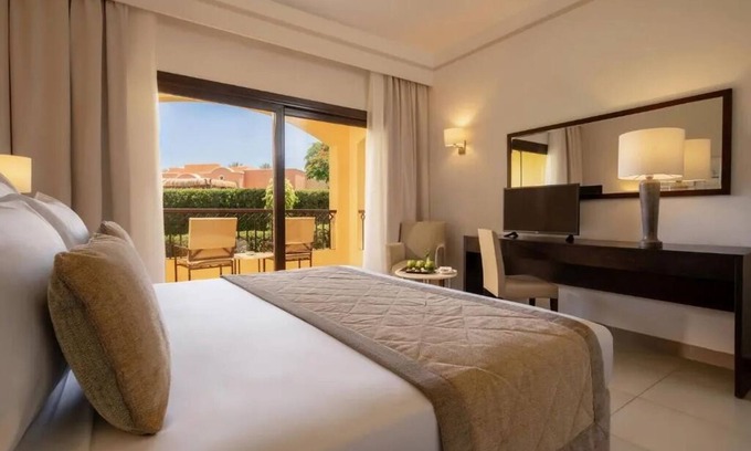 El Quseir Complejo | 4 Spacious Rooms l Diving, Dining & Beachside Resort Near Marsa Alam Airport