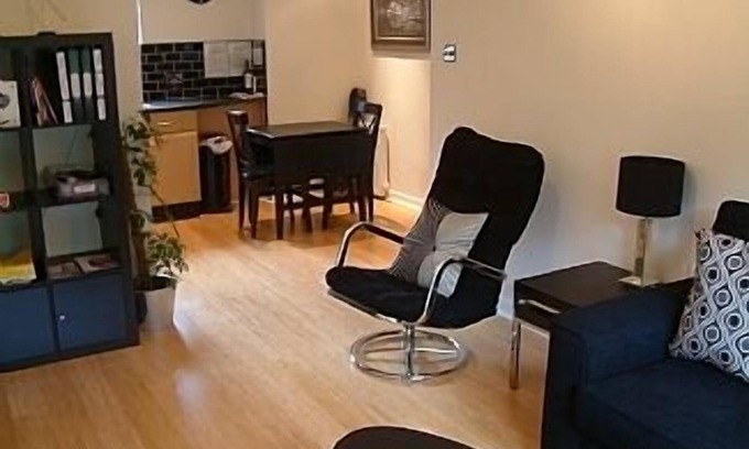 Shawlands Apartamento | Apartamento de vacaciones de 1 dormitorio en Boswell de 1 dormitorio - Tranquilo - Estacionamiento - Wifi