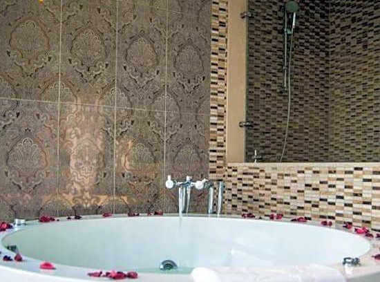 Raouche Hotel | Hotel de 4 estrellas ∙ Elite Hotel & Spa