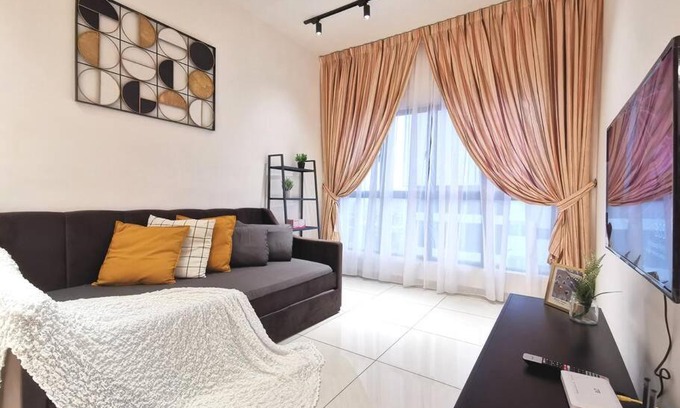 Kampung Bukit Dukong Apartamento | 4 Traders Garden 1 Bedroom Pool View Netflix WiFi