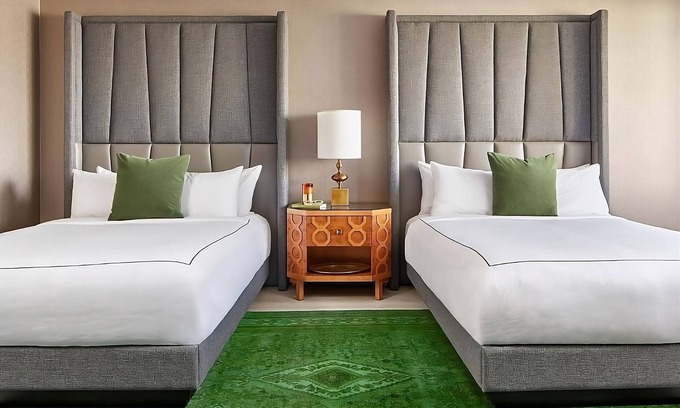 Logan Circle Casa | 4 Units Close to Capital One Arena! Onsite Parking, Pets Are Allowed, Pool!