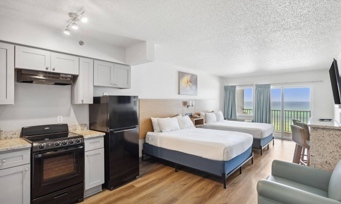 Fort Bay Casa | 4 Units, Ocean/Gulf View Suite at Sugar Sands Beachfront Hotel