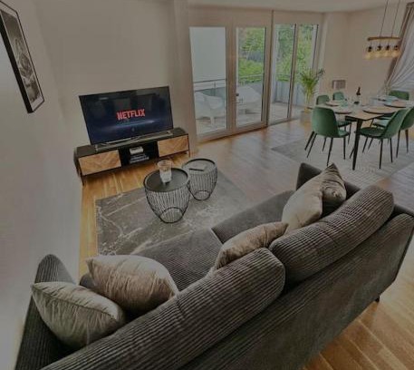 Leinfelden-Echterdingen Apartamento | 4-Zimmer-Apartment - Messe - Airport - Tiefgarage - 3-Schlafzimmer - Küche