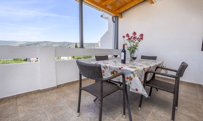 Razanj Apartamento | 40 m² Apartamento ∙ 1 habitación ∙ 4 huéspedes