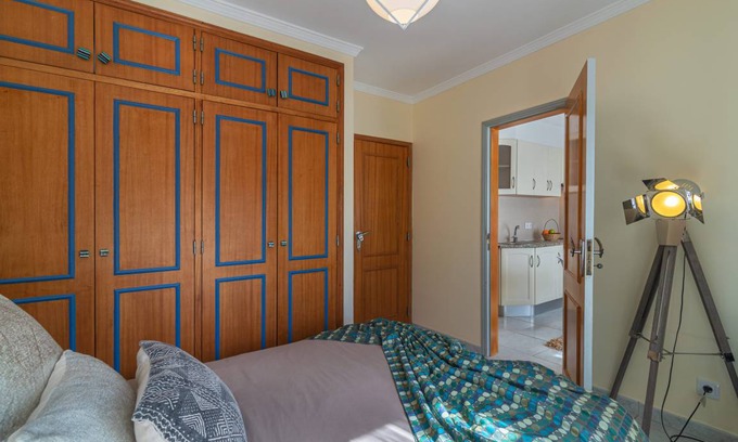 Montenegro Apartamento | 40 m² Apartamento ∙ 1 habitación ∙ 2 huéspedes