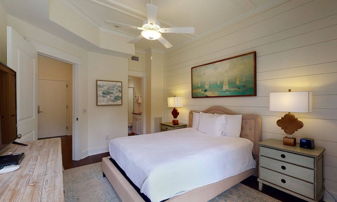 King City Condominio | 400 Ocean Suites at the Heart of St.Simons Pier Village