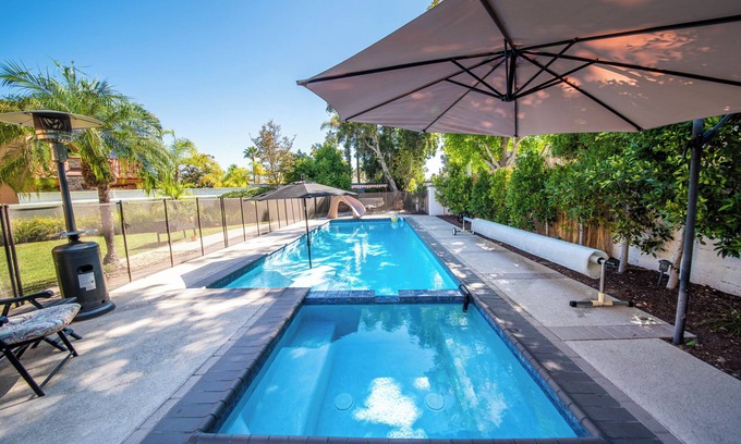 Carmel Valley Casa | 4000 sqft House with Private Pool, Spa & Sauna, 10 mins to Del Mar beach