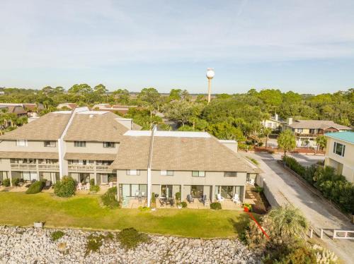Saint Helena Island Casa | 401 Captain John Fripp Villa