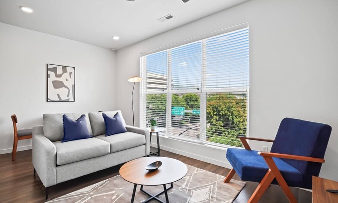 East End Apartamento | #407 - Kasa at Cortland on the River Boise