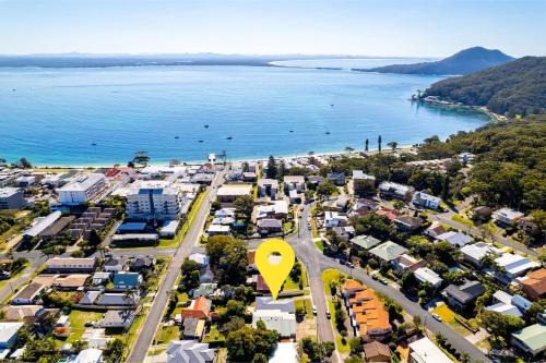 Shoal Bay Casa | 41 Leonard Avenue boat parking aircon