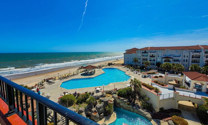 North Topsail Beach Condominio | 411-B Villa Capriani: Ocean Views & Beach Bliss!