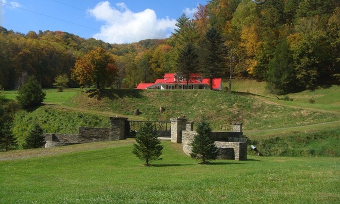 Bakersville Casa | 42 acres con dramático Mtn. Vistas ... Cerca del sendero de los Apalaches