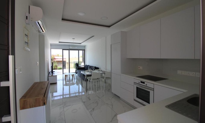Latchi Apartamento | 42 Beach Coast Apartment