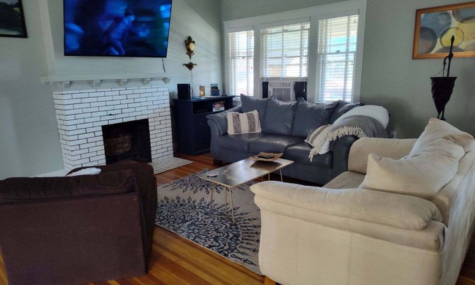 Trinidad Casa | 420 Friendly! A Charming 3 Bedroom Home Within Walking Distance of Downtown