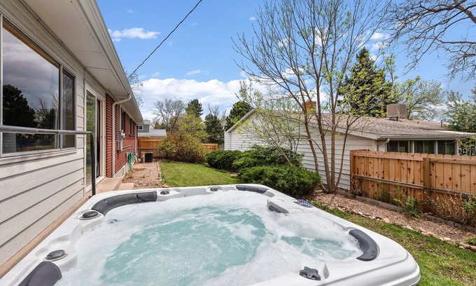 Allendale Area Casa | 420Friendly HotTub GameRoom Theater PoolTable DancePole