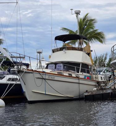 Key West Alquiler De Eote | 43' Classic Trawler 5 Star Resort Pools, Views, Dining Free Shuttle to Downtown