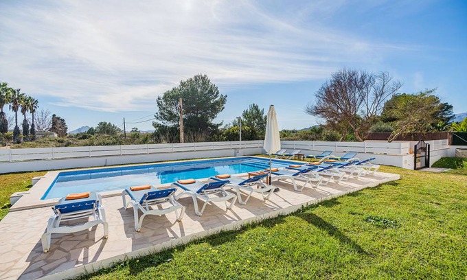 Puerto de Pollensa Villa | 460 m² Villa ∙ 4 habitaciones ∙ 8 huéspedes