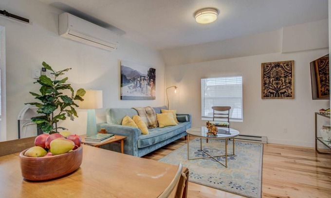 Downtown Colorado Springs Apartamento | 47 m² Apartamento ∙ 1 habitación ∙ 2 personas