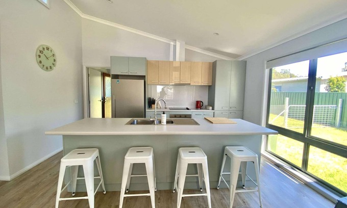 Mallacoota Casa | 47 Mirrabooka Road, Mallacoota