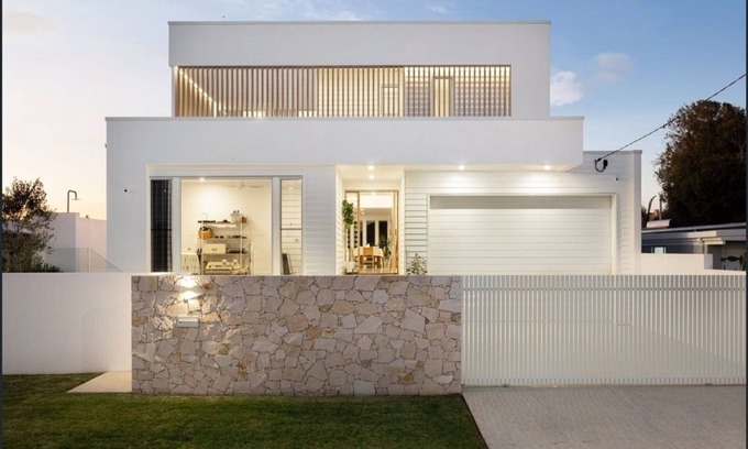 Golden Beach Casa | 47 Theresa Street Golden Beach