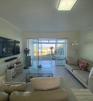 Westcliff Apartamento | 47 Whale Rock Estate