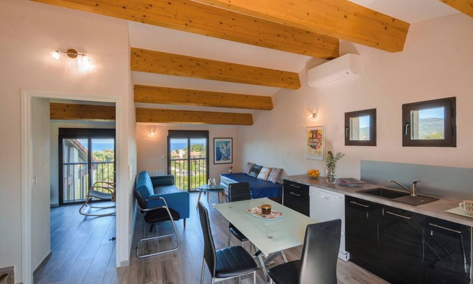 Sagone Apartamento | 48 m2, 6 min walk to the beach!