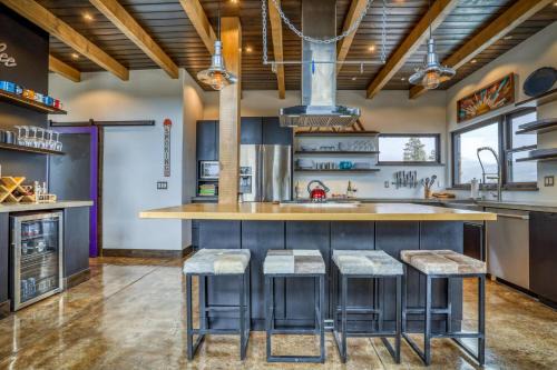 Pagosa Springs Casa | 480 Berry Hill Dr
