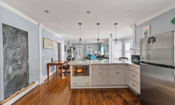 Birmingham Casa | 49th Terrace Haven