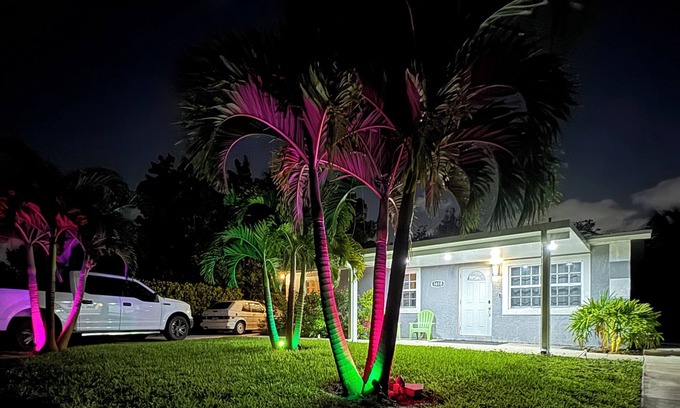 Central Fort Lauderdale Casa | 4BD/2BA Fort Lauderdale getaway w/WiFi and AC. Only few miles from beach