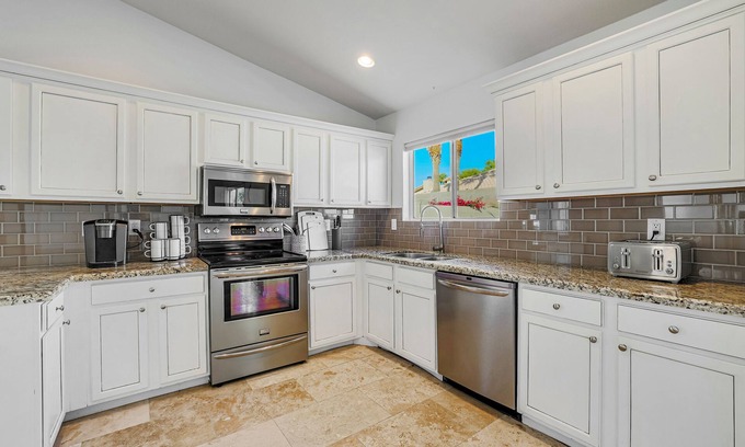Sunset Ridge Casa | 4bd 2ba w/ POOL Kierland, Scottsdale, AZ