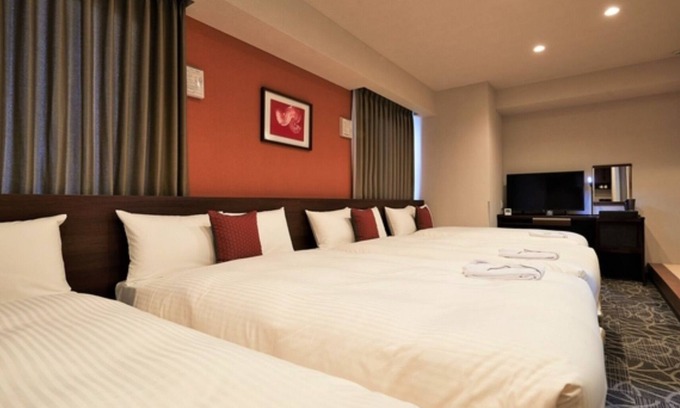 Naha Hotel | 4bed JapaneseWestern style room Opening anniver / Naha Okinawa
