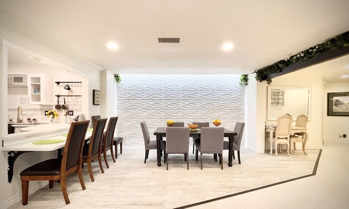 Rancho Bernardo Casa | 4beds 2.5baths 5min. drive to Rancho Bernardo Inn, Clubhouse, Starbucks, etc,.