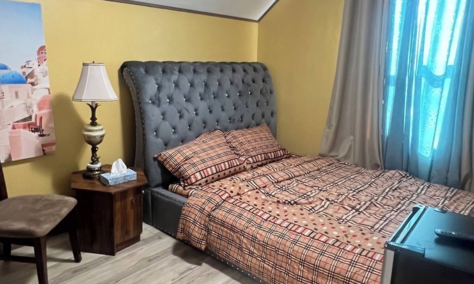 Algoma District Casa | 4Br/1Bath Boutique Luxury Collection in SSM