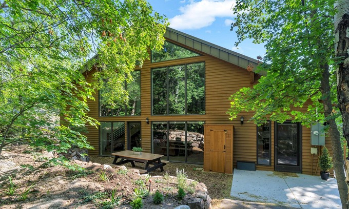 Sundance Casa | 4BR Home Near Sundance Resort with Spa and Mountain Views