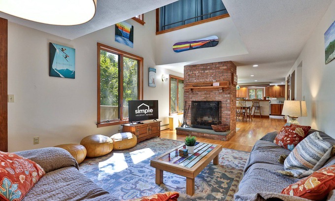 Killington Casa | 4BR Killington Home Perfect for Families, Pet-Friendly