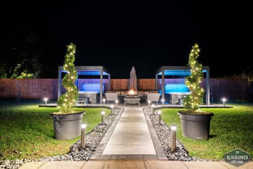 Hoar Cross Casa | 4BR luxury Cottage, Hot Tubs, Hoar Cross, Staffordshire