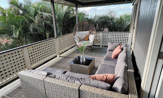 Wailuku Casa | 4BR Maui Home | 3 Independent Suites, Deck + Views
