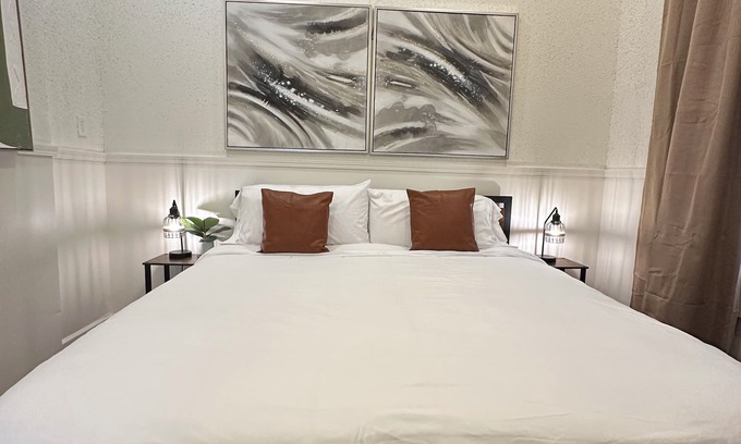Milan Casa | 4BR Natural Beauty New Orleans Home - 7 Min to FQ