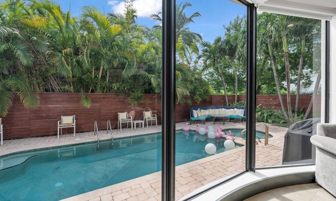 Lauderdale Beach Casa | 4BR Steps to Beach Home Private Pool, Hot Tub, BBQ