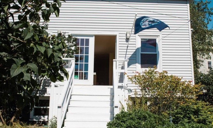Munjoy Hill Cabaña | 4br2ba House parking A Peaceful Oasis on Munjoy Hill