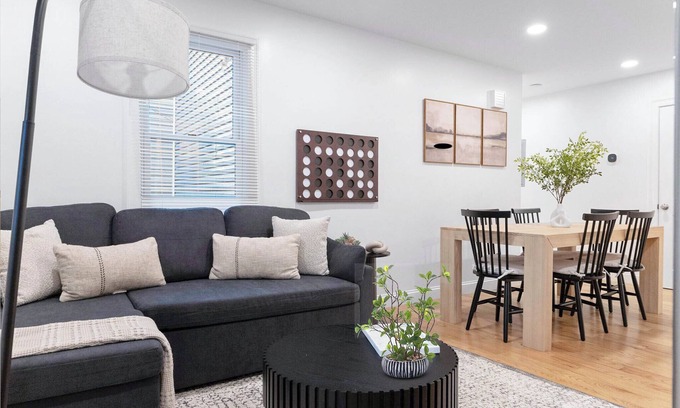 Cambridgeport Apartamento | 4BR3B 14G Walk to Harvard MIT BU and Outdoor