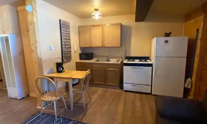 Taos Ski Valley Condominio | 4K River Ranch Condo 5 Sleeps 2